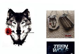 DOG TAG  TEEN WOLF LOBO COM ROSA MODELO PHANTOM |  DOGTAGCLAN