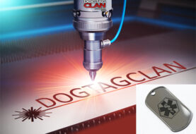 Dog tag gravada a laser não sai na água